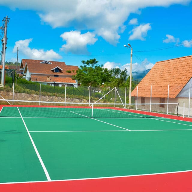 Chalets-suizos-galeria-comfenalco-santander (11)