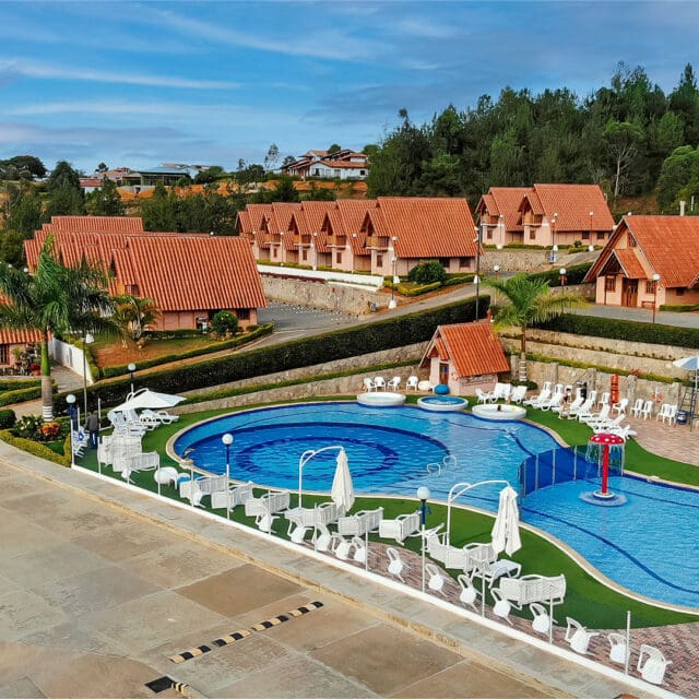 Chalets-suizos-galeria-comfenalco-santander (7)