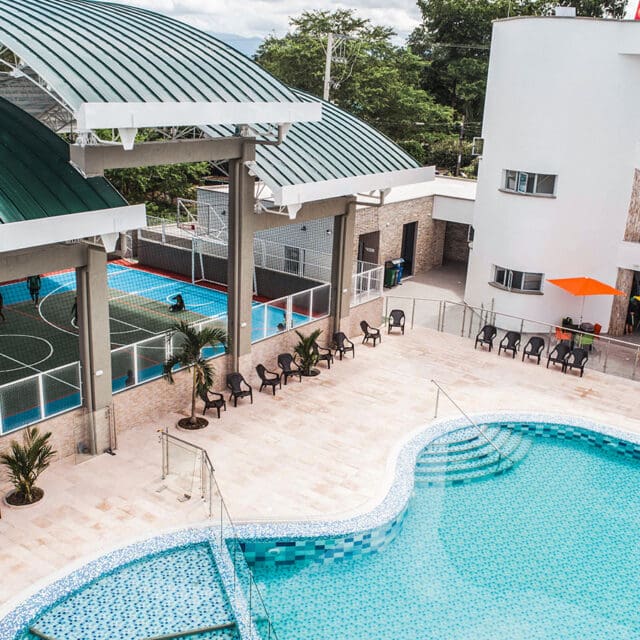 Sede-recreacional-sabana-de-torres-comfenalco-santander (6)