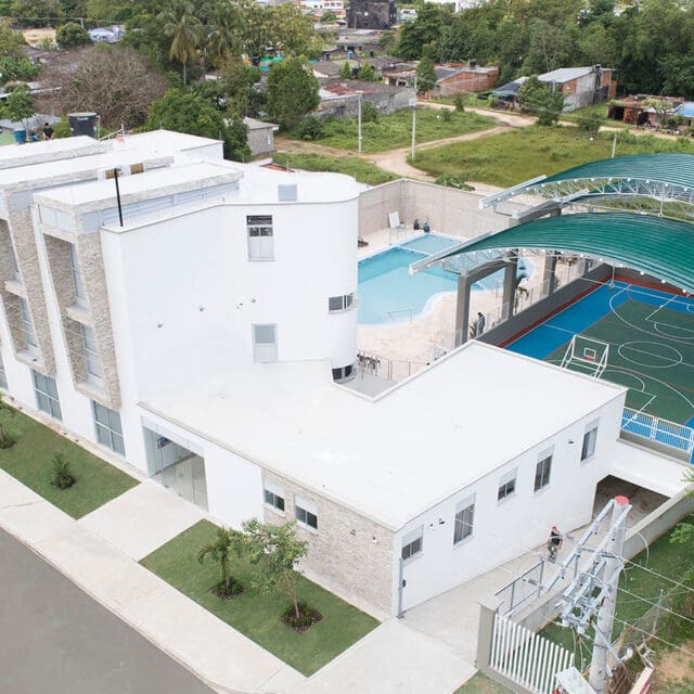 Sede-recreacional-sabana-de-torres-comfenalco-santander (8)