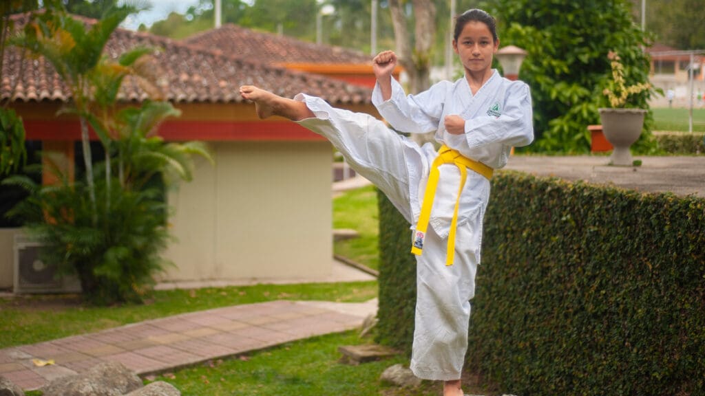 Academias_deportivas_Comfenalco_Santander (3)