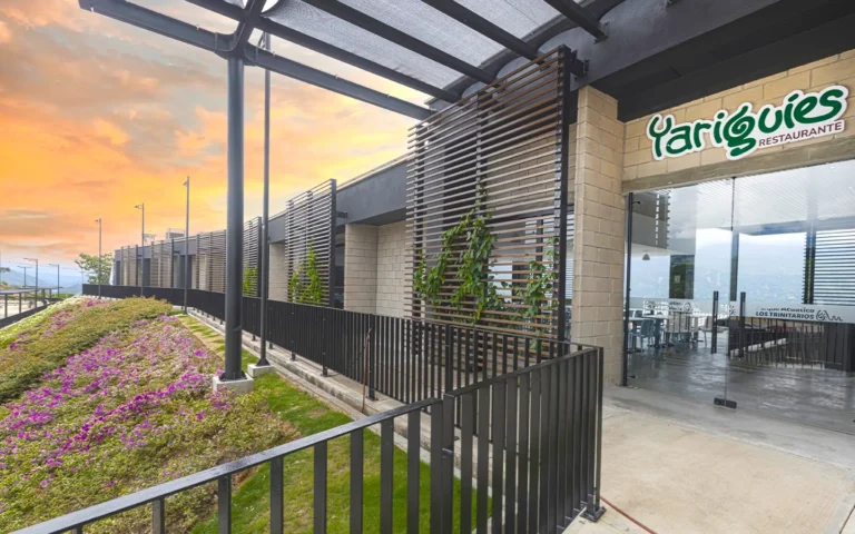 Restaurante_yariguies_galeria_parque_trinitarios_082026_comfenalco_santander