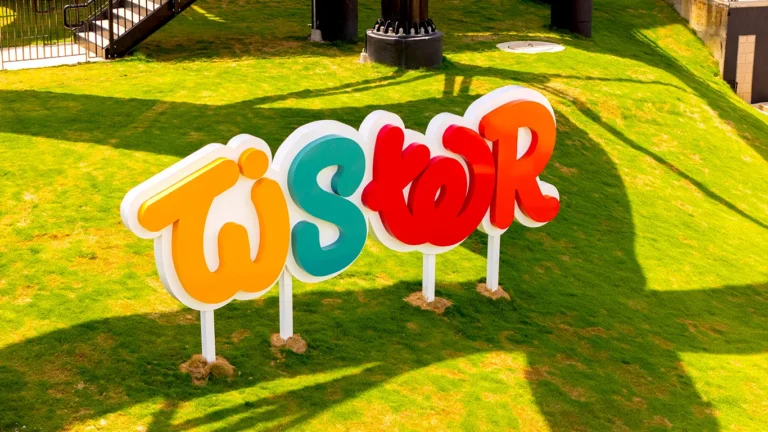 Twister_galeria_parque_trinitarios_032026_comfenalco_santander